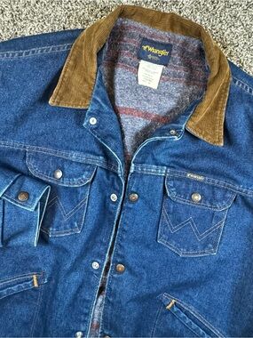 Vintage Wrangler Men's 46 Blanket-Lined Denim Trucker Jacket 1980s USA